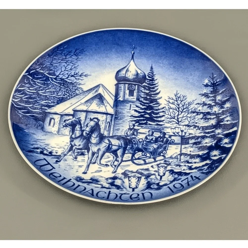 Bareuther Bavaria Christmas 1974 Hinterzarten Black Forest Collector Plate